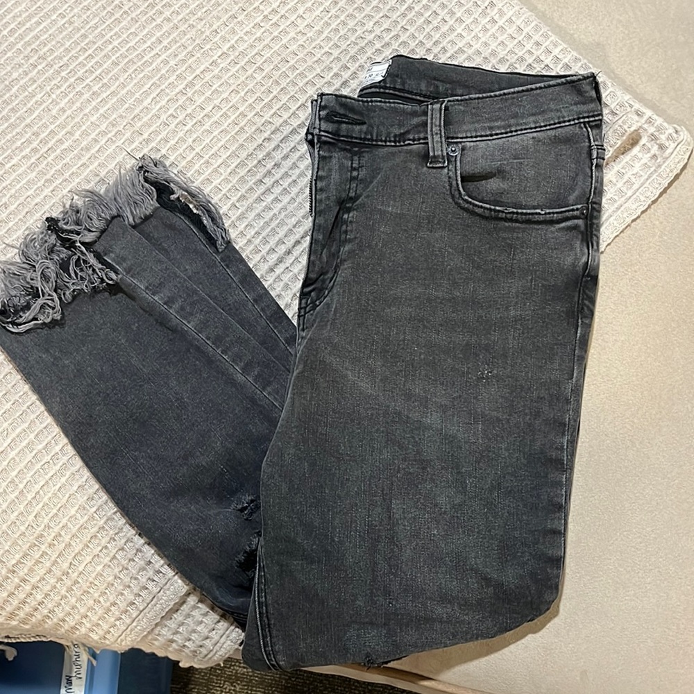 Free People Distressed Jean (Short)